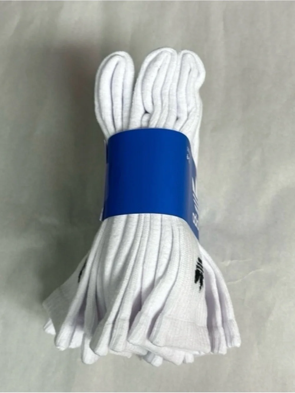 adidas classic white